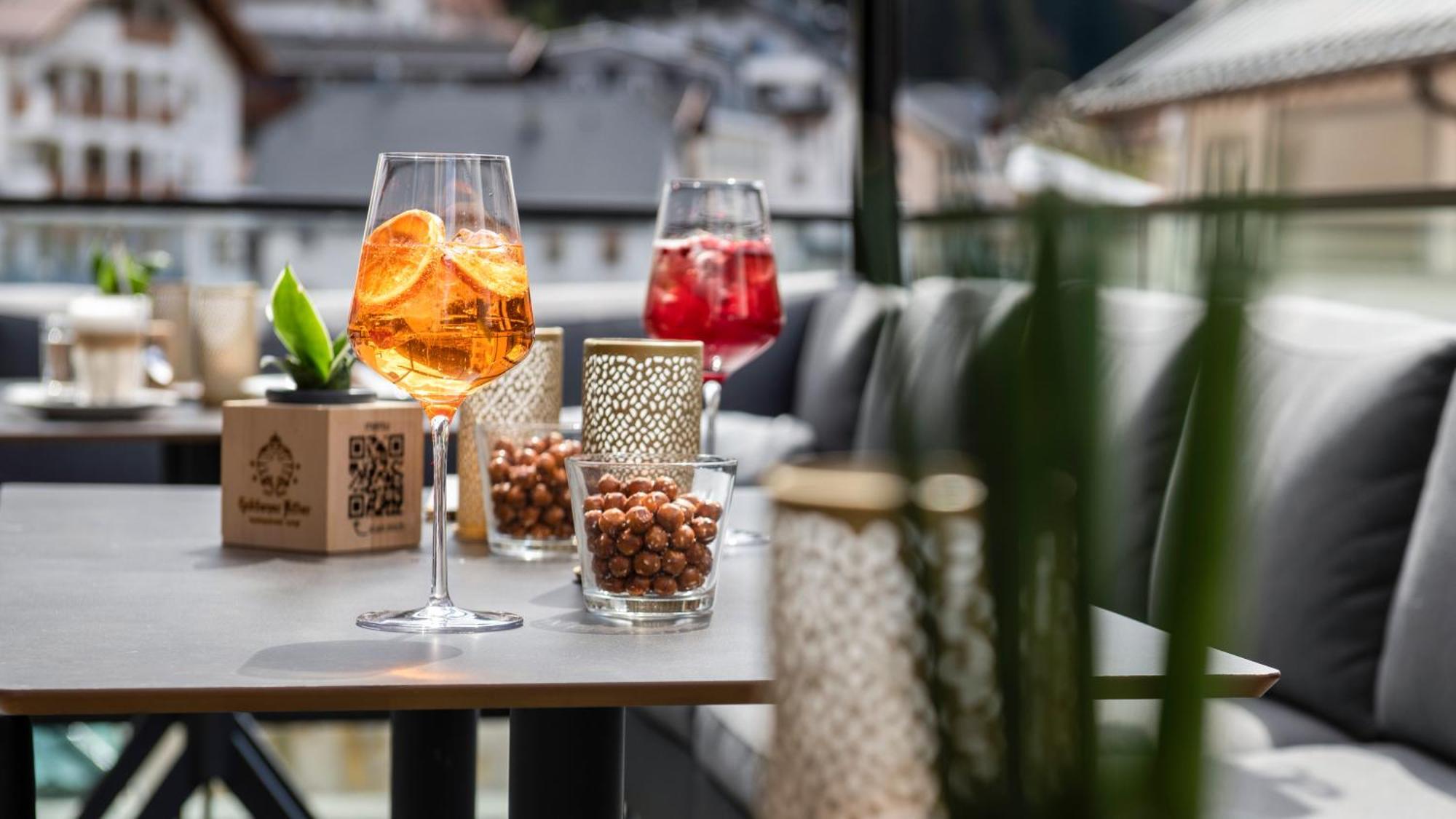 Hotel Goldener Adler - Im Sommer Silvretta Card Premium Inkludiert Ишгль Экстерьер фото