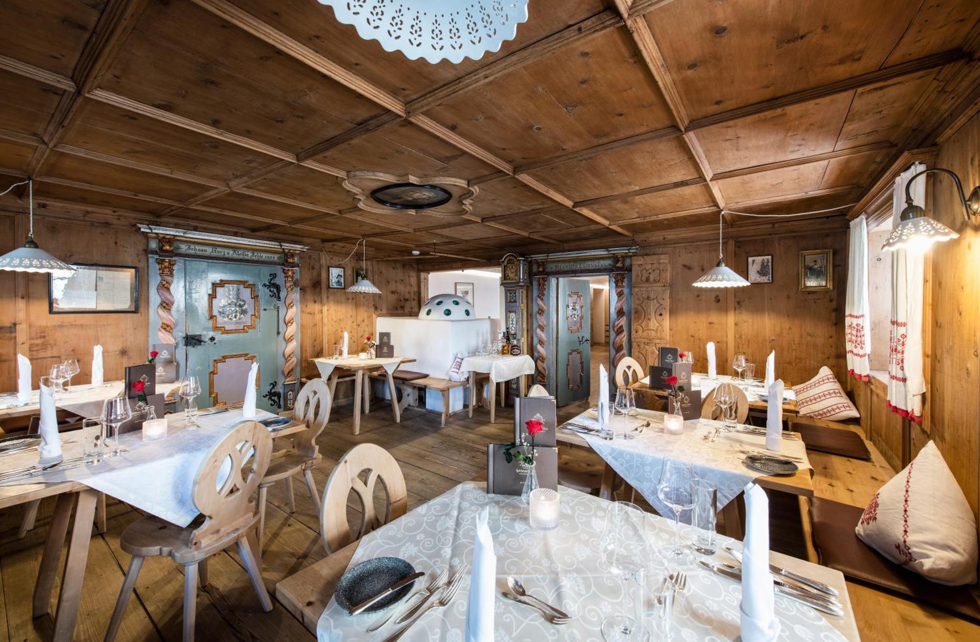 Hotel Goldener Adler - Im Sommer Silvretta Card Premium Inkludiert Ишгль Экстерьер фото