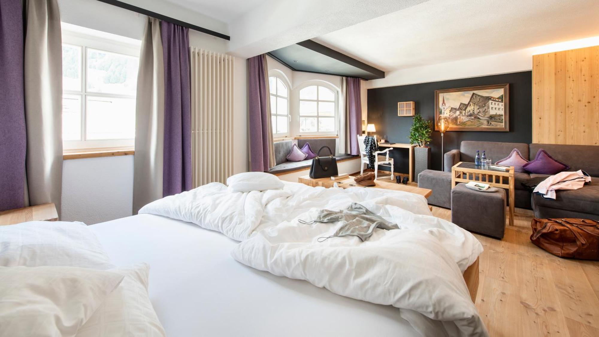 Hotel Goldener Adler - Im Sommer Silvretta Card Premium Inkludiert Ишгль Экстерьер фото